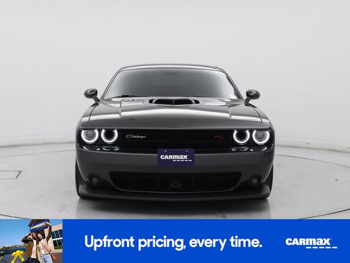 2017 Dodge Challenger 392 Hemi Scat Pack Shaker