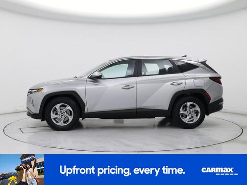 2023 Hyundai TUCSON SE
