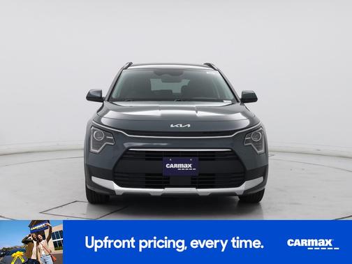 Green 2023 Kia Niro EX Touring