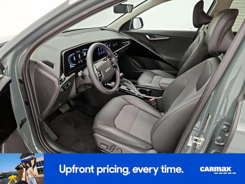 Green 2023 Kia Niro EX Touring