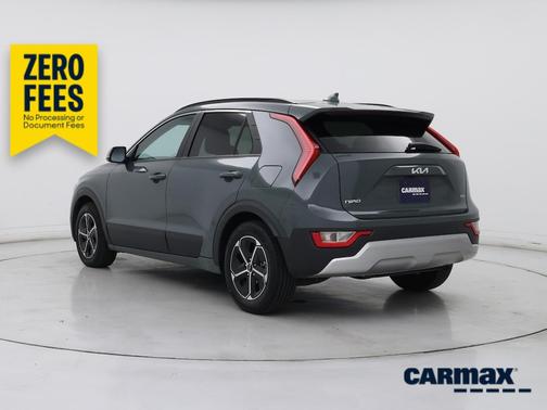 Green 2023 Kia Niro EX Touring