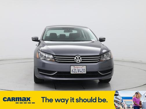 2015 Volkswagen Passat SE