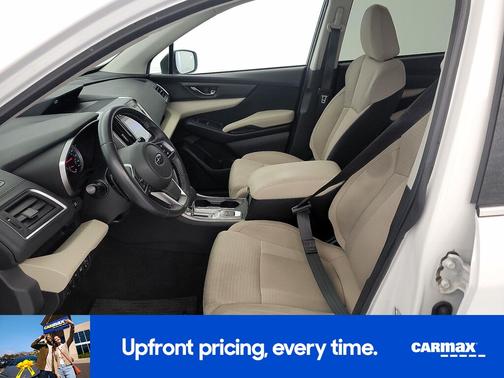 White 2022 Subaru Ascent Premium