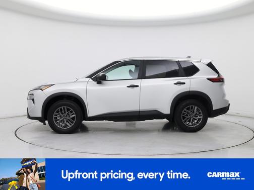 Silver 2024 Nissan Rogue S