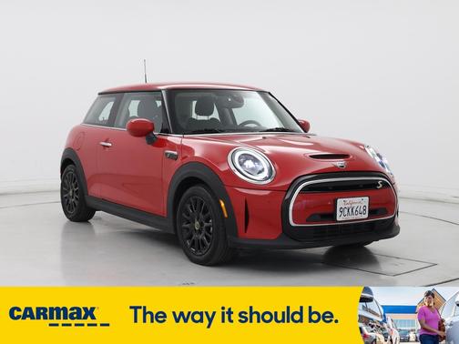 2023 MINI SE Hardtop SE Signature