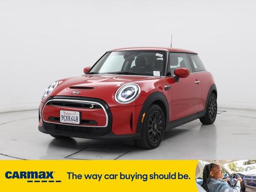 2023 MINI SE Hardtop SE Signature