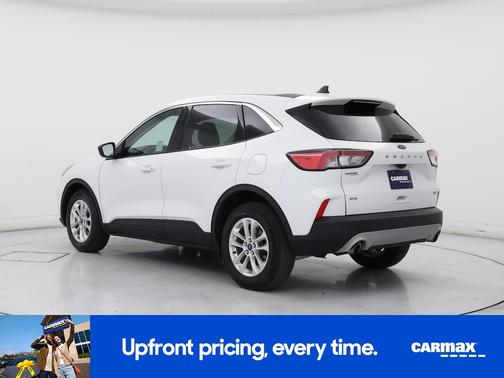 White 2022 Ford Escape SE