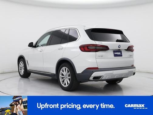 Pearl 2021 BMW X5 sDrive40i