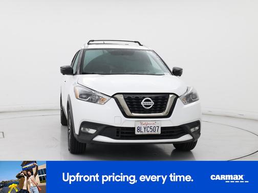 2019 Nissan Kicks SR