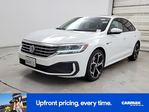 2020 Volkswagen Passat R-Line