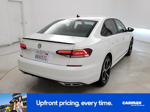 2020 Volkswagen Passat R-Line