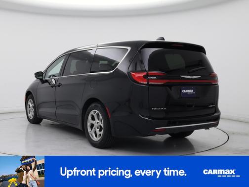 Black 2024 Chrysler Pacifica Limited