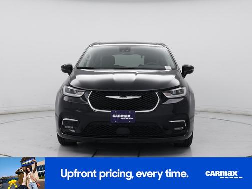 Black 2024 Chrysler Pacifica Limited