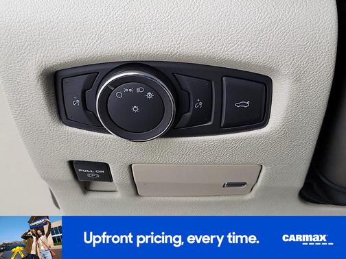 2018 Lincoln Continental Select