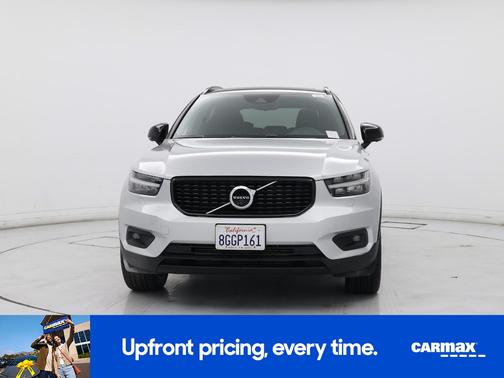 2019 Volvo XC40 T5 R-Design