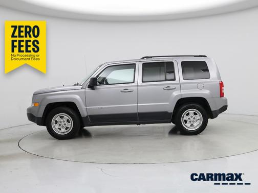 Silver 2017 Jeep Patriot Latitude