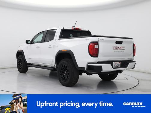 White 2026 GMC Canyon Elevation