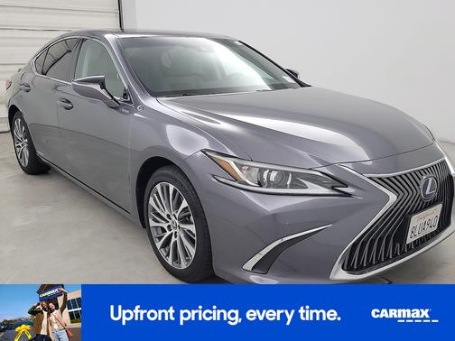 Silver 2019 Lexus ES 300h