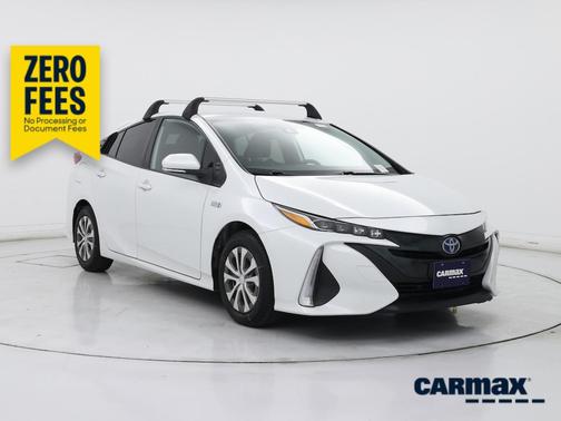 White 2021 Toyota Prius Prime XLE