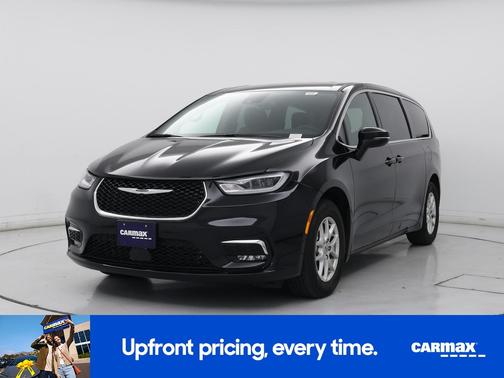 Black 2025 Chrysler Pacifica Select