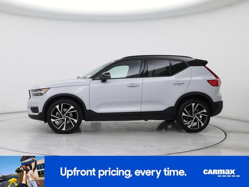 2021 Volvo XC40 T4 R-Design