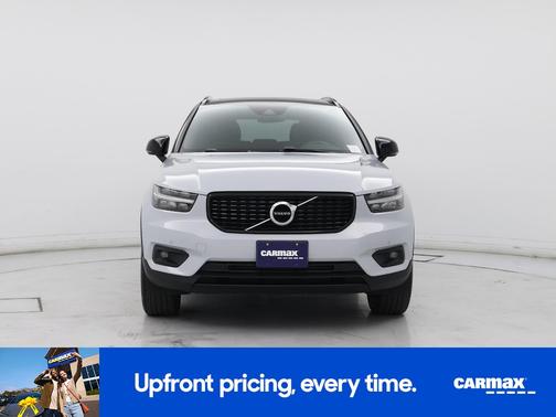 2021 Volvo XC40 T4 R-Design