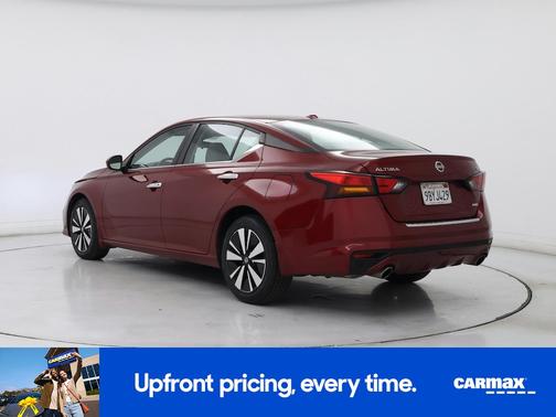 2022 Nissan Altima SV