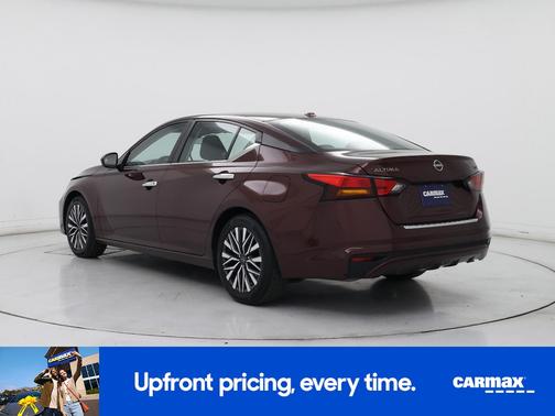 Burgundy 2023 Nissan Altima SV