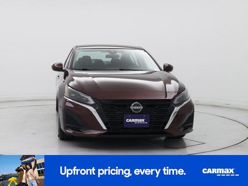Burgundy 2023 Nissan Altima SV