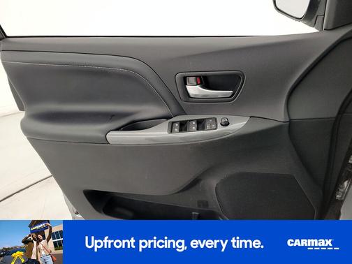 2016 Toyota Sienna SE Premium