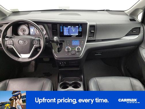 2016 Toyota Sienna SE Premium
