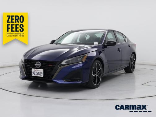 Blue 2023 Nissan Altima SR