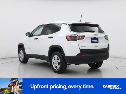 White 2022 Jeep Compass Sport