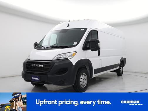 White 2023 RAM ProMaster 2500