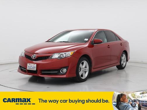 2014 Toyota Camry SE