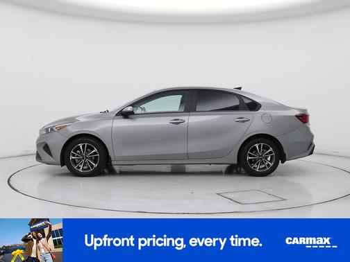 Gray 2024 Kia Forte LXS