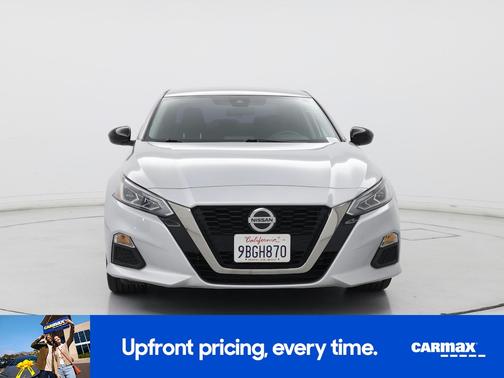 2022 Nissan Altima SR