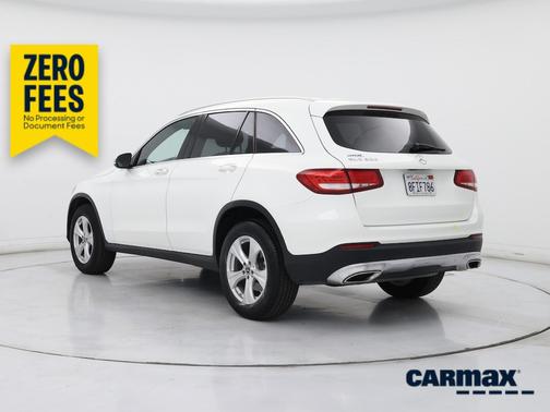 White 2018 Mercedes-Benz GLC 300