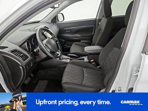 White 2023 Mitsubishi Outlander Sport LE