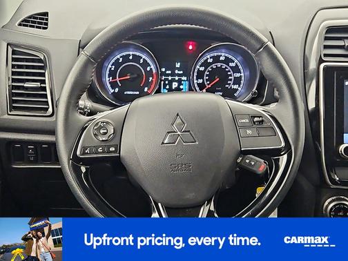 White 2023 Mitsubishi Outlander Sport LE