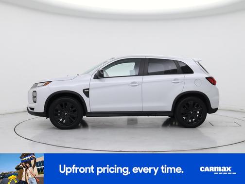 White 2023 Mitsubishi Outlander Sport LE