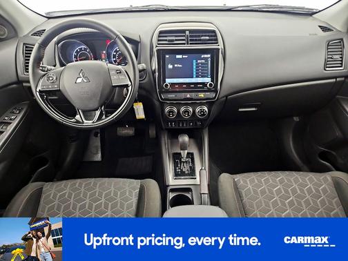 White 2023 Mitsubishi Outlander Sport LE