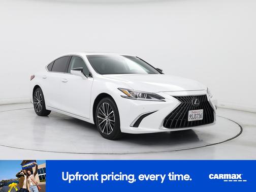 White 2025 Lexus ES 350