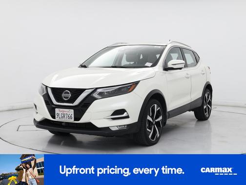 White 2022 Nissan Rogue Sport SL