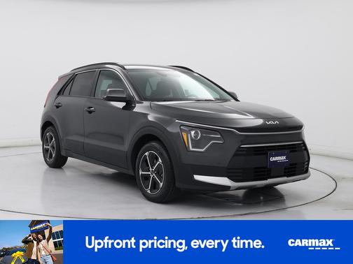 Gray 2023 Kia Niro EX