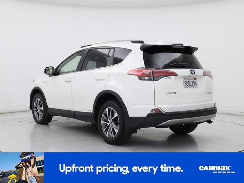 White 2018 Toyota RAV4 Hybrid LE