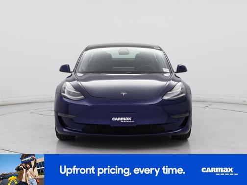 Blue 2022 Tesla Model 3
