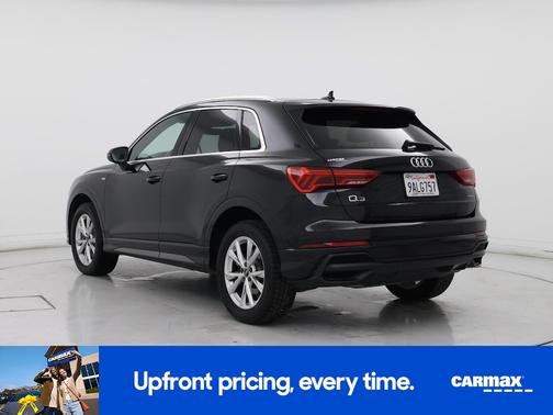 2022 Audi Q3 Premium