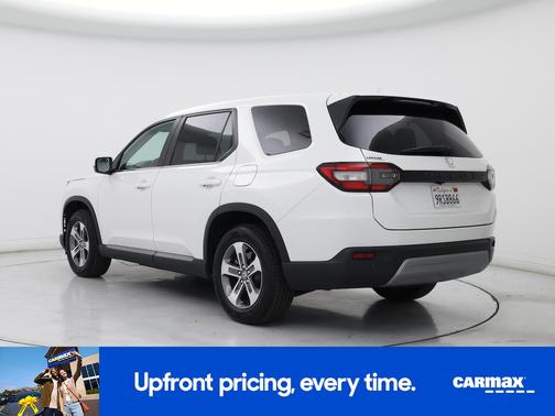 White 2025 Honda Pilot EX-L