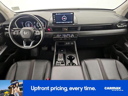 White 2025 Honda Pilot EX-L